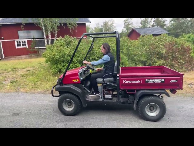 1013116 Kawasaki Mule 3010 4WD 2004