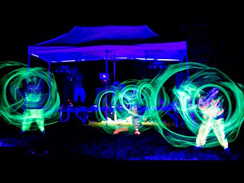 Naše UV světelná show - Light Up