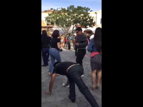 Baile jotito de la plaza Alameda