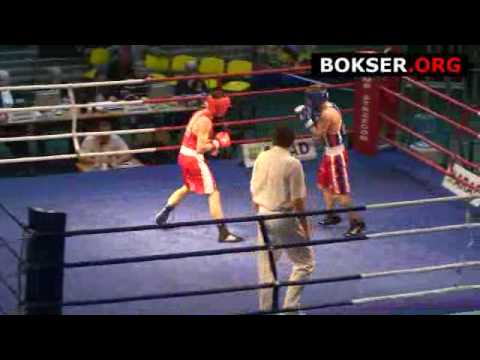 1/2 Finału Mistrzostw Polski (57 kg) MAZIK Mateusz vs JUSZCZYK Paweł