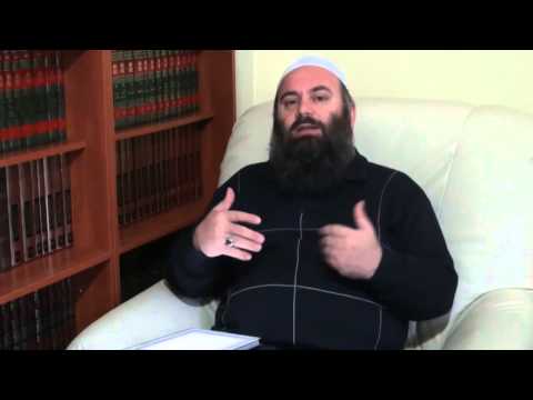 A kam mëkat nëse në lokalin tim ndëgjohet muzika - Hoxhë Bekir Halimi