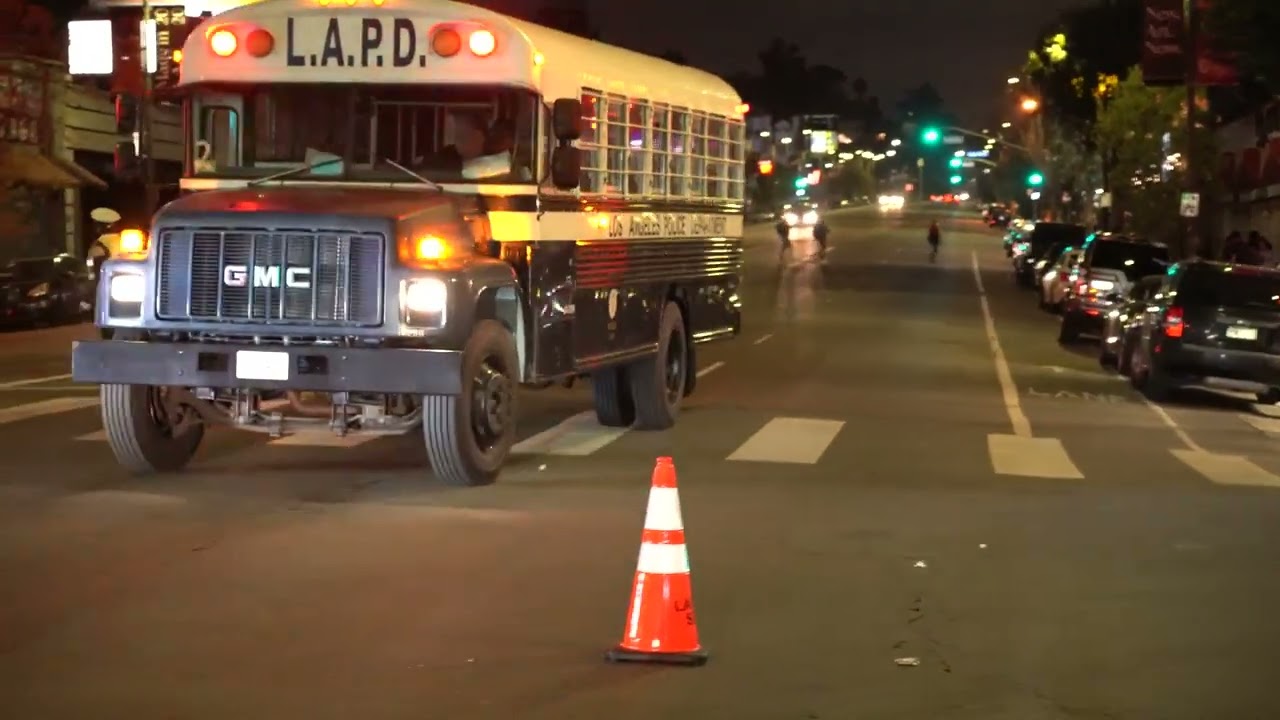 RARE - LAPD Bus Responding code 3