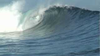 preview picture of video 'Namotu Island Fiji Surf - Video by ASTADVENTURES'