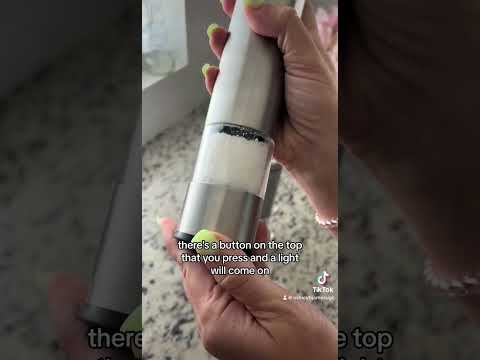 Electric Salt and Pepper Grinders #kitchenfinds #amazonmusthaves #saltandpepper #electricgrinder