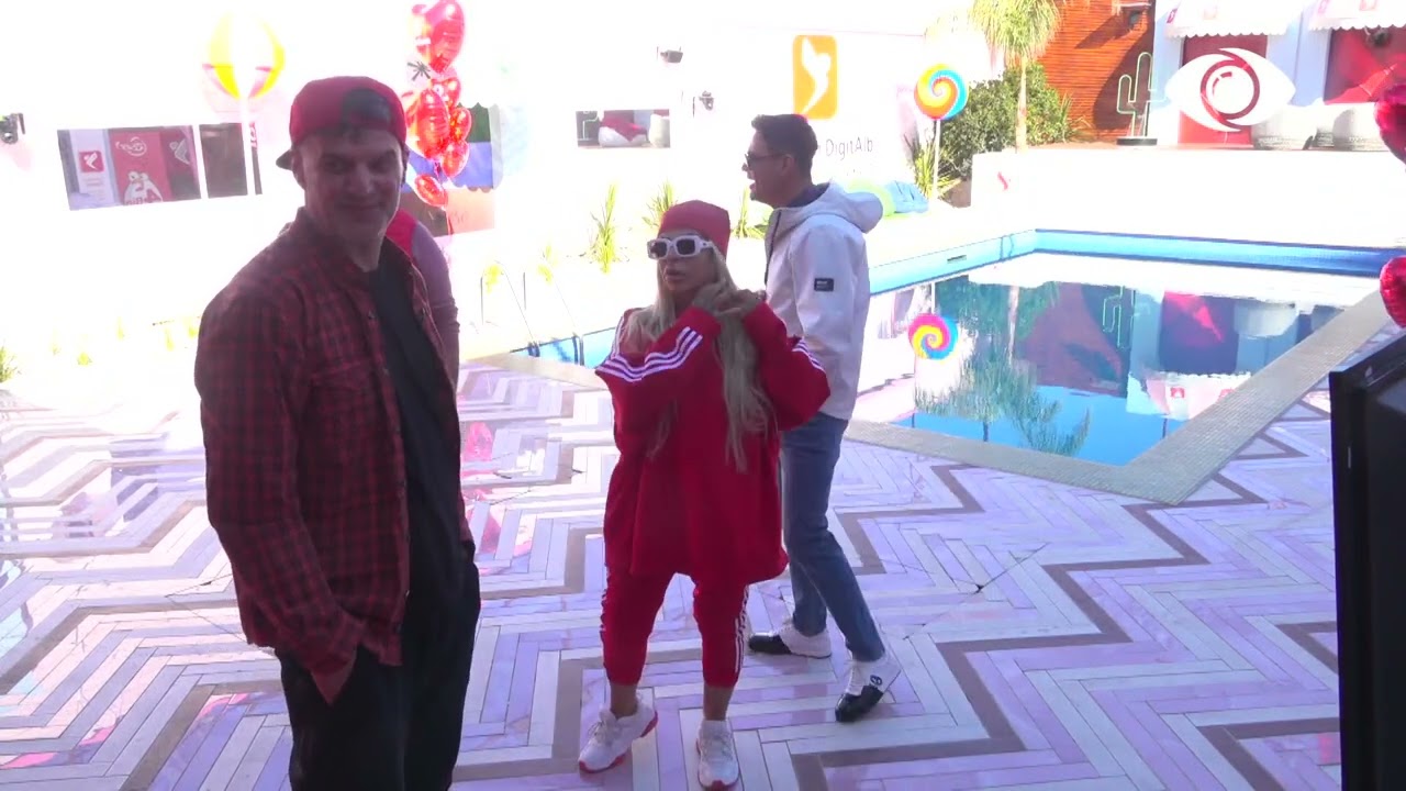 Banorët krijojnë momente me Photo Booth nga Vodafone