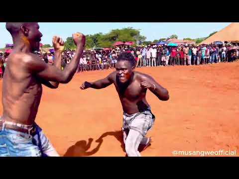 Musangwe, traditional UFC: Ngwazi  vs Policeman 👀  #musangwe #mma #africa #ufc #king #