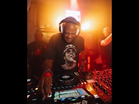 DJ Spen live at Deep into Soul - Room 1 with DJ Emmaculate & Neil Pierce