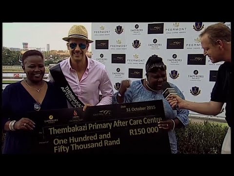 Charity Mile - 2015 - with Jonathan Boynton-Lee & the Thembakazi Primary After Care Centre.