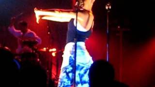 Robyn - Don't Fucking Tell Me What To Do (Live at Radio City)