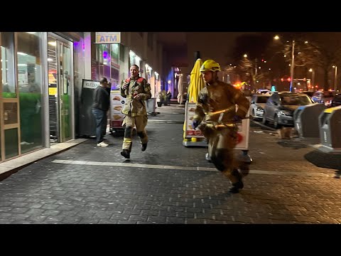 A1/P1/PRIO 1 Verschillende meldingen in Amsterdam Waaronder een P1 Deur openen op 3 min afstand!.
