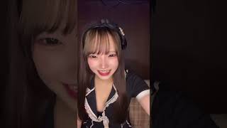 TikTokライブ配信 大きな谷間 見えてます 귀여운 미인  보이는  속옷  가슴  바지