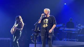 The Chicks - Top Of The World (Live In Las Vegas)