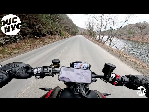 BABY SEND on wet, dirty, damp and chilly STAGE 2 of the Catskills TT (Hancock, NY) v1843