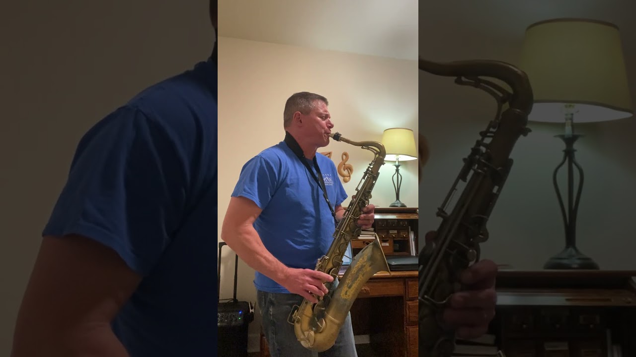 Promotional video thumbnail 1 for Jazzy Sax Man