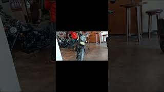 Yezdi scrambler Outlaw olive - Walk Around.#scrambler #yezdi #yezdiscrambler #motorhacker