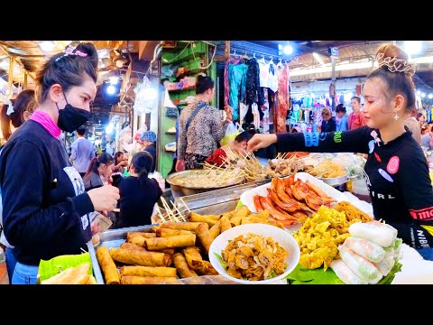 BEST Cambodia Street Food! Spring Roll, Noodles, Fried Mung Bean Cake, Coconut Pancake & More