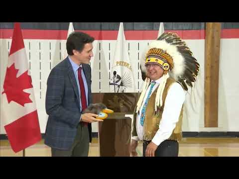 Trudeau makes an announcement in James Smith Cree Nation | APTN News