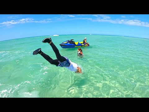 Swimming in the deep blue Ocean (Florida Sandbar)