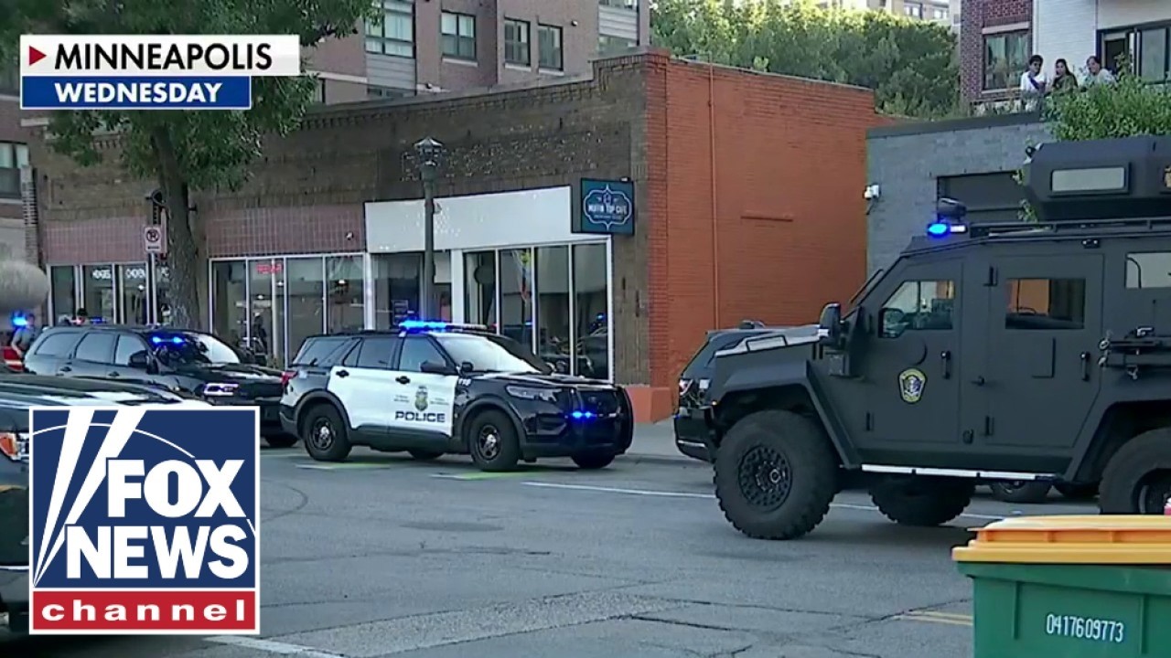 Minneapolis shooting incident leaves multiple victims and officers injured