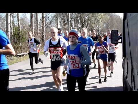 Kumla Stadslopp 2011 - 10 km Start