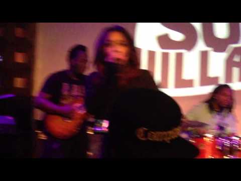 Tiffany Evans performs " Red Wine "  live at SOBs Sol Village