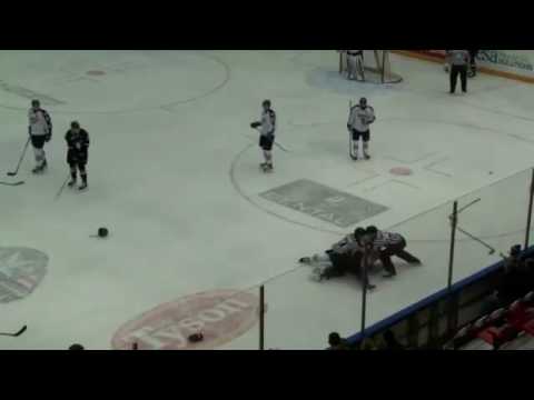 Brandon Hagel vs Kyle Olson