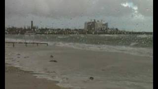 preview picture of video 'Storm Surge At North Beach,Wallaroo, Australia.'