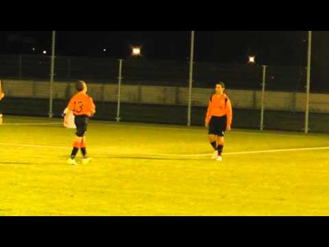 1 dec 2015 Zeeburgia C2 zon - VV De Meern C2 oefenw 3-2 Doelpunt Mohamed, assist Darell (3-2)