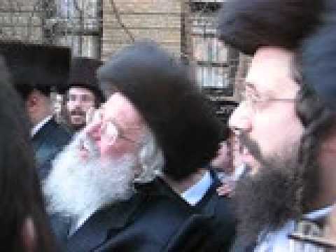 Munkatcher Rebbe, shlit"a, on Purim