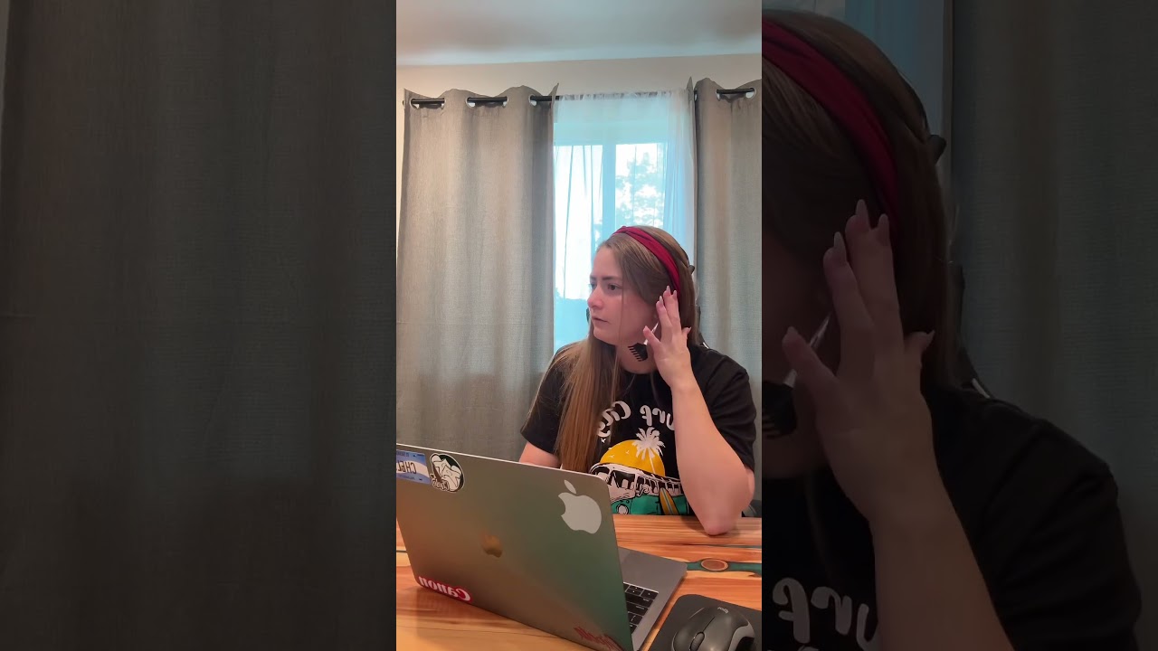 Married to a Salvadoran hotline 🇸🇻 #elsalvador #travel #chele #comedyskit #comedyvideo #skit