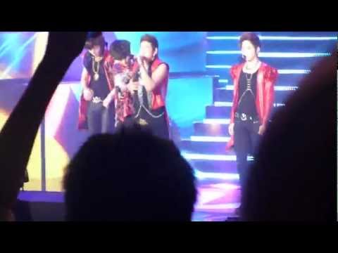 [FANCAM] 121013 NU'EST - Not Over You @ K-CON