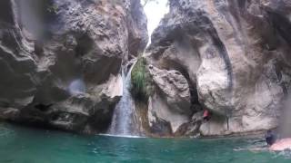 Junto De Los Rios Once Again