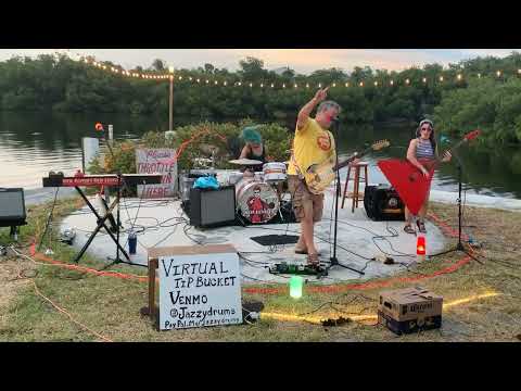 Igor and The Red Elvises - Wicked Game cover