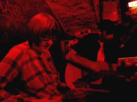 Imuzzik presents - Stereo Total - Illegal