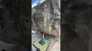 Video thumbnail de Problem 4 (El Dau Cara Nord-Est), 7a (sit). Maldà