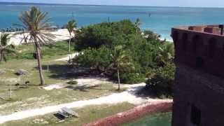 preview picture of video 'Fort Jefferson & Dry Tortugas: View of Best Campsite #6'