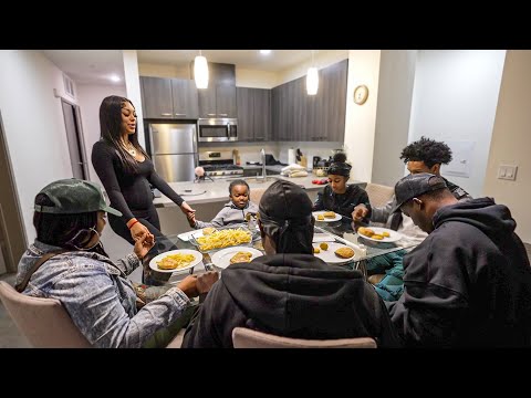 Family Dinner At WooWops House GONE WRONG