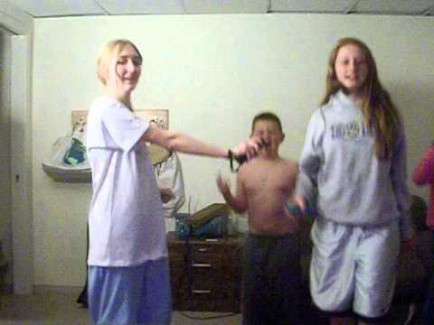 Just Dance 2014 - C'mon - Ke$ha Gameplay