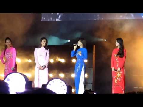 [Fancam]121124 Wonder Girls say Goodbye in Vietnamese @ MOA in Ho Chi Minh City, Vietnam