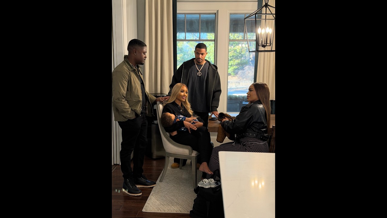 When Dalen sees Shayla and Amber together!