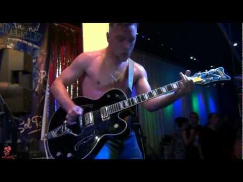 ▲Magnetix - Plastic and concrete - Pineda 2012 - Psychobilly Meeting #20