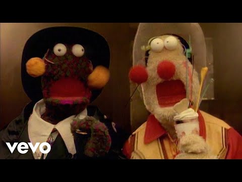 Zig and Zag - Hands Up! Hands Up! (Rodeo Radio Edit) [Official Video]