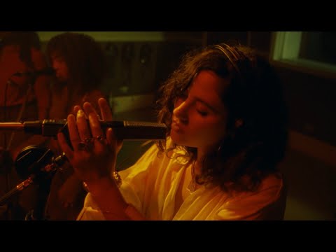 ELIZA - In a Minute (Live at RAK Studios)