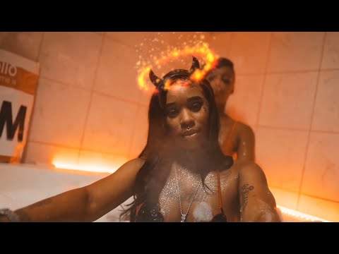 Sexyy Red - Sticky Icky (Roll Det) [Official Video]