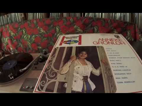 Anneke Grönloh -- a1 Asmara