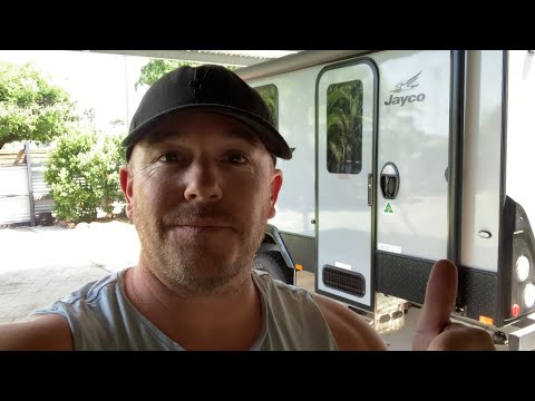 How to install a Jayco freshwater tank