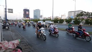 preview picture of video 'Ho Chi Minh City 2015  - Street View District 1 - Vietnam'