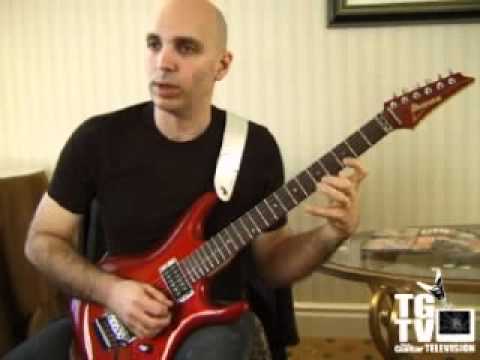 Joe Satriani on Legato