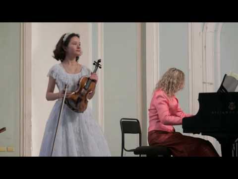 Anna Savkina plays Nicolo Paganini "I Palpiti"