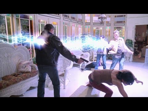 Charmed 7x09 Remaster - Leo Alters Time